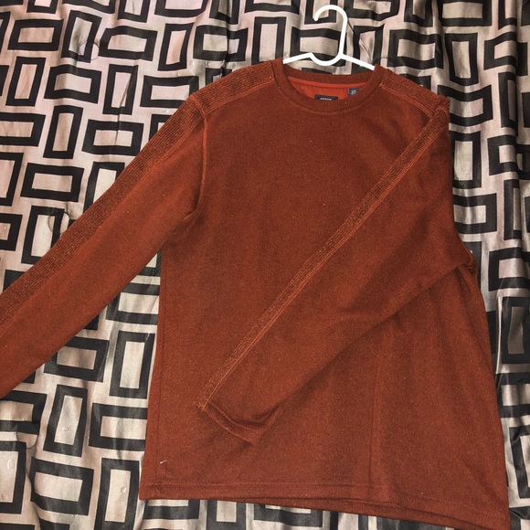 Sweater - Picture 2 of 5